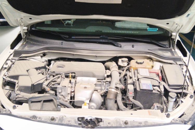 Used Chevrolet Monza 2020 Light Hybrid RS 330T Automatic Comfort Edition Engine Bay