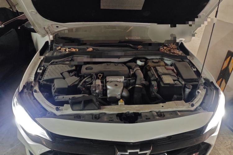 Used Chevrolet Monza 2020 Light Hybrid RS 330T Automatic Comfort Edition Engine Bay