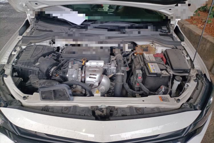 Used Chevrolet Monza 2020 Light Hybrid Redline 320T Dual-Clutch Thrilling Edition Engine Bay