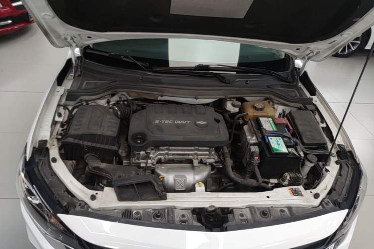 Used Chevrolet Monza 2020 320 Automatic Enjoyment Edition Engine Bay