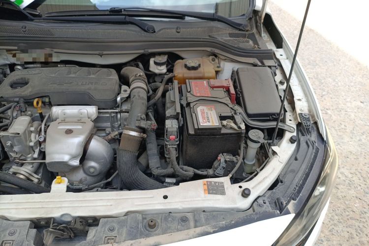 Used Chevrolet Monza 2020 Light Hybrid RS 330T Automatic Comfort Edition Engine Bay Left