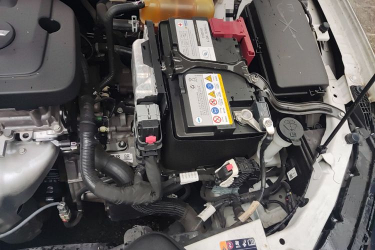 Used Chevrolet Monza 2020 320 Automatic Enjoyment Edition Engine Bay Left