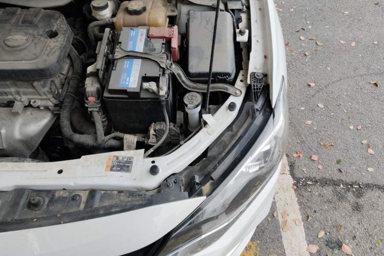 Used Chevrolet Monza 2020 320 Automatic Enjoyment Edition Engine Bay Left