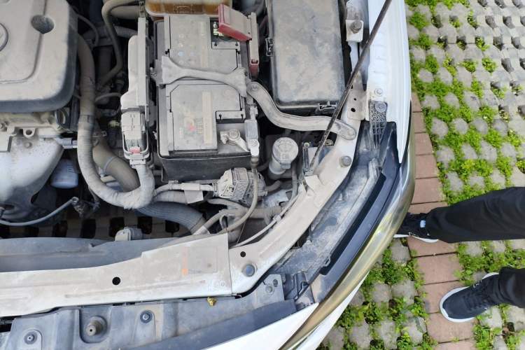 Used Chevrolet Monza 2020 320 Automatic Enjoyment Edition Engine Bay Left