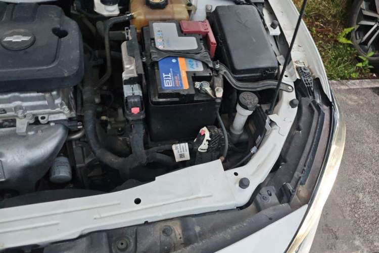Used Chevrolet Monza 2020 320 Automatic Enjoyment Edition Engine Bay Left