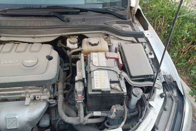 Used Chevrolet Monza 2020 320 Automatic Enjoyment Edition Engine Bay Left