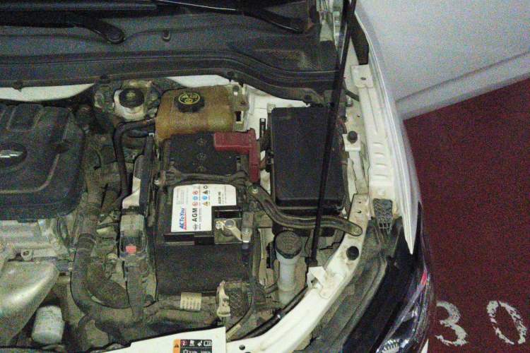 Used Chevrolet Monza 2020 320 Automatic Enjoyment Edition Engine Bay Left