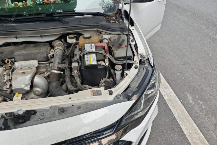 Used Chevrolet Monza 2020 Light Hybrid RS 330T Automatic Comfort Edition Engine Bay Left
