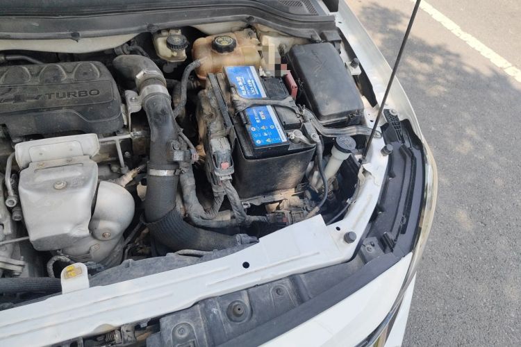 Used Chevrolet Monza 2020 Light Hybrid RS 330T Automatic Comfort Edition Engine Bay Left
