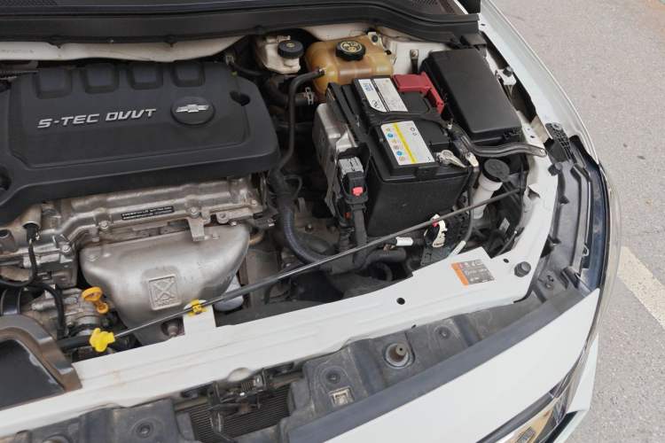 Used Chevrolet Monza 2020 320 Automatic Enjoyment Edition Engine Bay Left