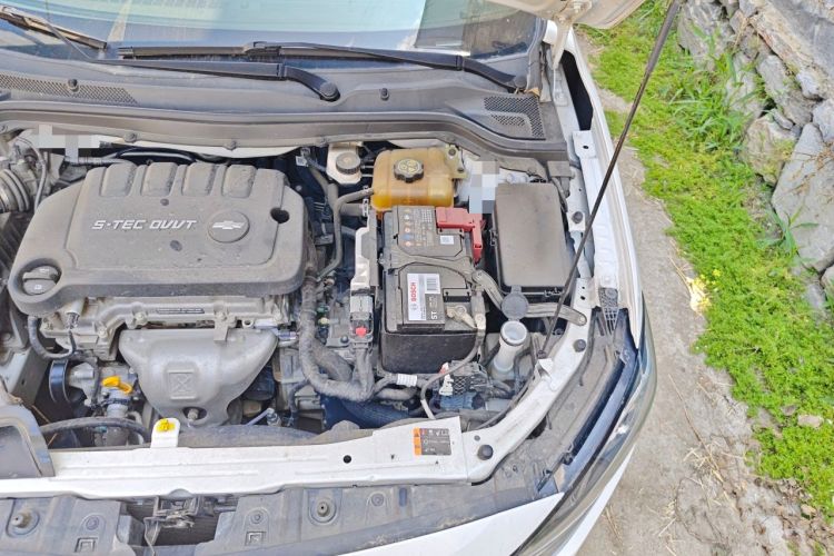 Used Chevrolet Monza 2020 320 Automatic Enjoyment Edition Engine Bay Left