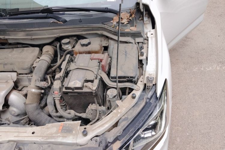 Used Chevrolet Monza 2020 Light Hybrid RS 330T Automatic Comfort Edition Engine Bay Left