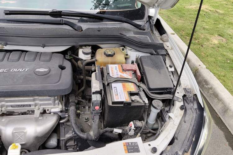Used Chevrolet Monza 2020 320 Automatic Enjoyment Edition Engine Bay Left