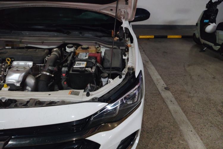 Used Chevrolet Monza 2020 Light Hybrid RS 330T Automatic Comfort Edition Engine Bay Left