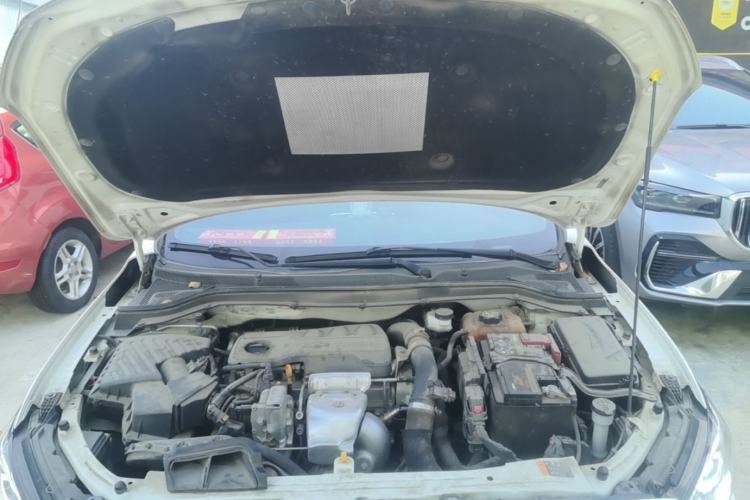 Used Chevrolet Monza 2020 Light Hybrid RS 330T Automatic Comfort Edition Engine Bay