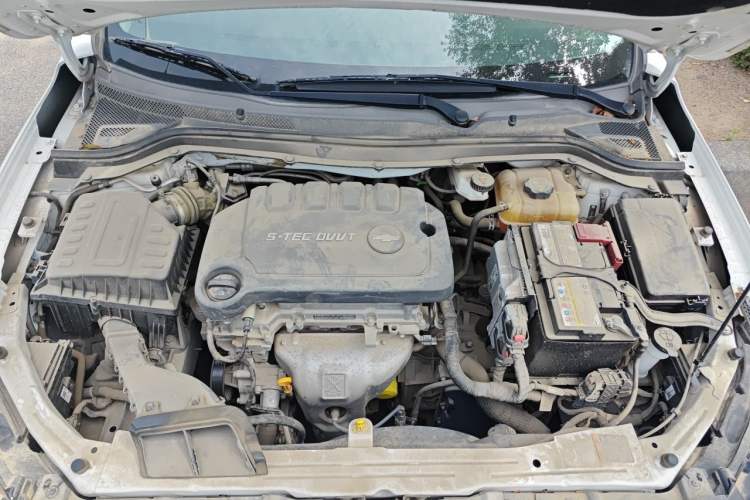 Used Chevrolet Monza 2020 320 Automatic Enjoyment Edition Engine Bay