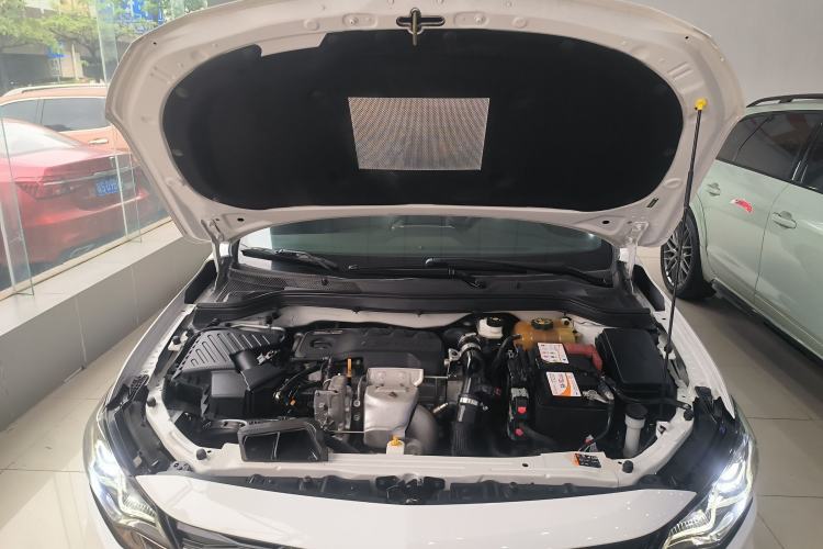 Used Chevrolet Monza 2020 Light Hybrid RS 330T Automatic Comfort Edition Engine Bay