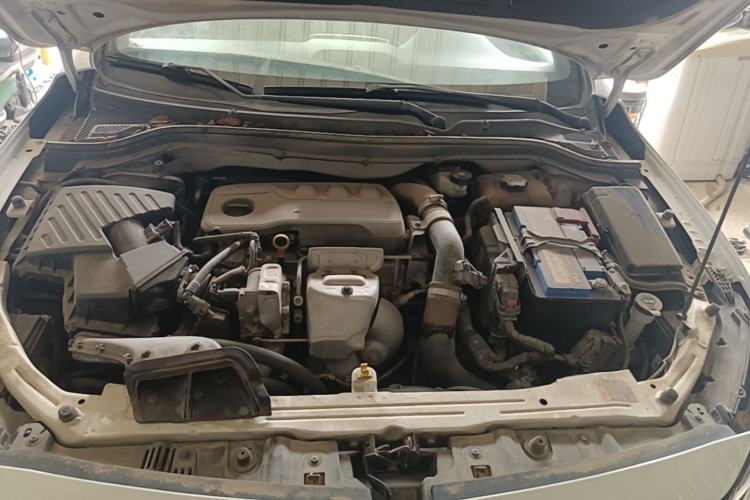 Used Chevrolet Monza 2020 Light Hybrid RS 330T Automatic Comfort Edition Engine Bay