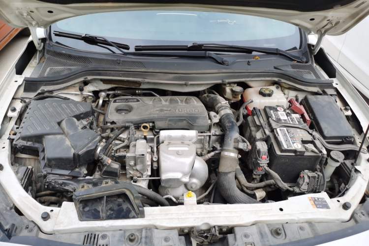 Used Chevrolet Monza 2020 Light Hybrid RS 330T Automatic Comfort Edition Engine Bay