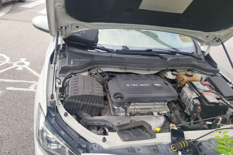 Used Chevrolet Monza 2020 320 Automatic Enjoyment Edition Engine Bay Right