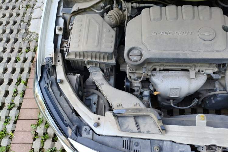 Used Chevrolet Monza 2020 320 Automatic Enjoyment Edition Engine Bay Right