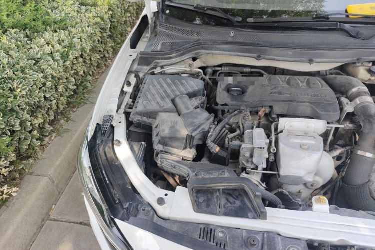 Used Chevrolet Monza 2020 Light Hybrid RS 330T Automatic Comfort Edition Engine Bay Right