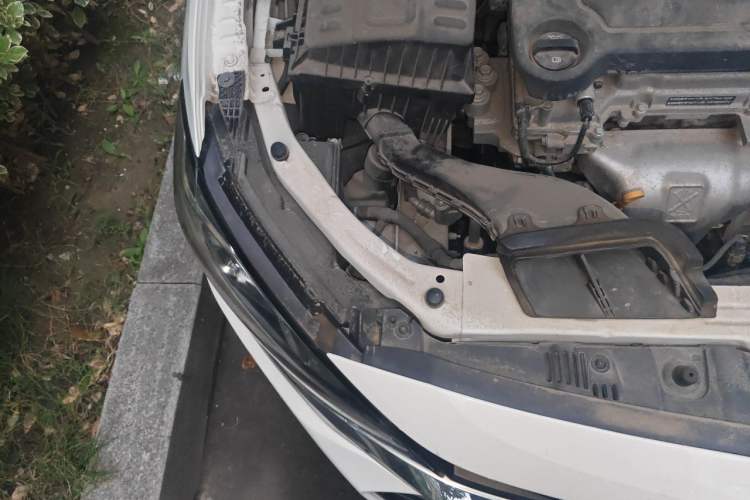 Used Chevrolet Monza 2020 320 Automatic Enjoyment Edition Engine Bay Right