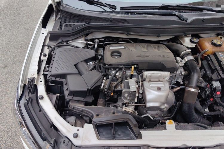 Used Chevrolet Monza 2020 Light Hybrid RS 330T Automatic Comfort Edition Engine Bay Right