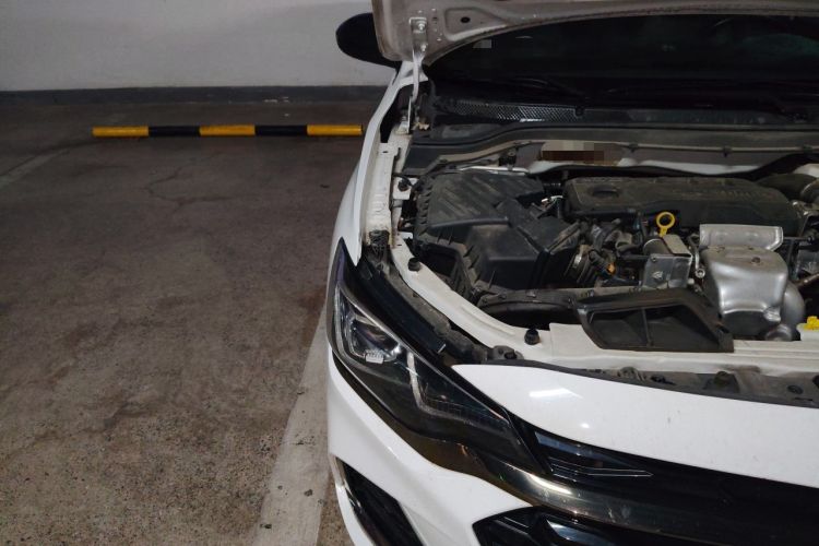 Used Chevrolet Monza 2020 Light Hybrid RS 330T Automatic Comfort Edition Engine Bay Right