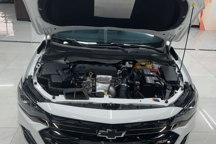 Used Chevrolet Monza 2020 Light Hybrid RS 330T Automatic Comfort Edition Engine Bay
