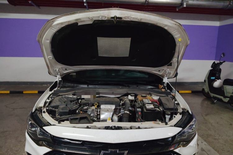 Used Chevrolet Monza 2020 Light Hybrid RS 330T Automatic Comfort Edition Engine Bay