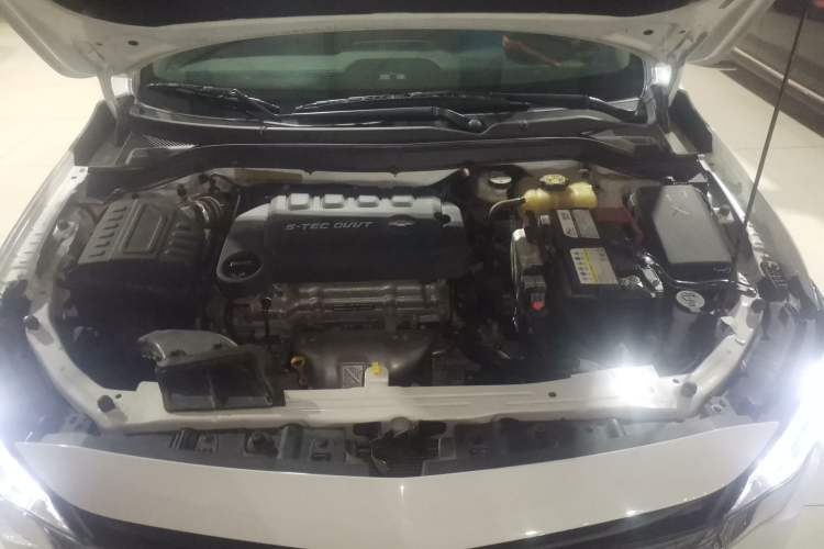 Used Chevrolet Monza 2020 320 Automatic Enjoyment Edition Engine Bay