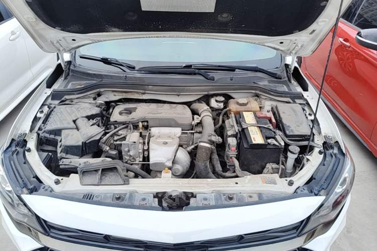 Used Chevrolet Monza 2020 Light Hybrid RS 330T Automatic Comfort Edition Engine Bay