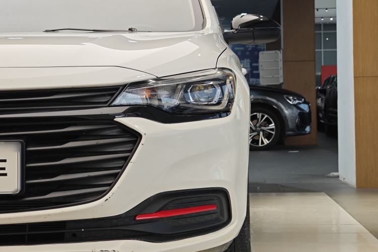 Used Chevrolet Monza 2020 Light Hybrid Redline 320T Dual-Clutch Thrilling Edition Exterior 12