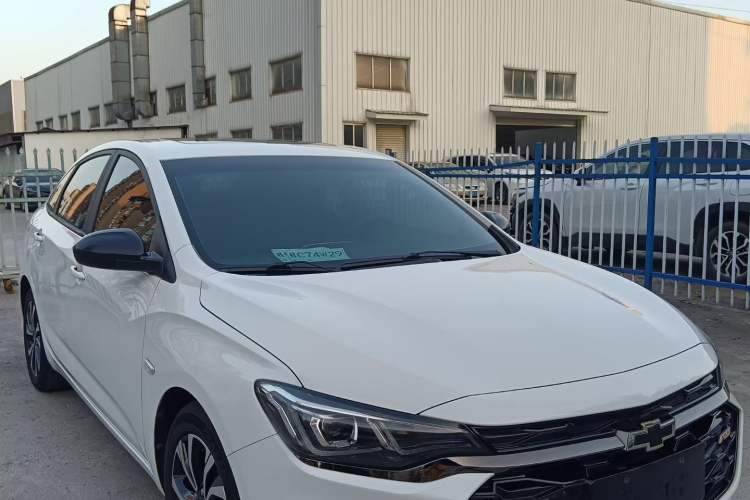 Used Chevrolet Monza 2020 Light Hybrid RS 330T Automatic Comfort Edition Exterior 2