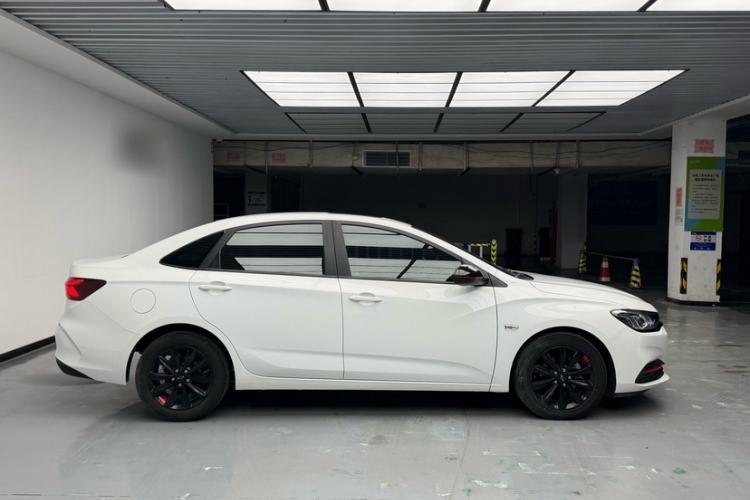 Used Chevrolet Monza 2020 Light Hybrid Redline 320T Dual-Clutch Thrilling Edition Exterior 2