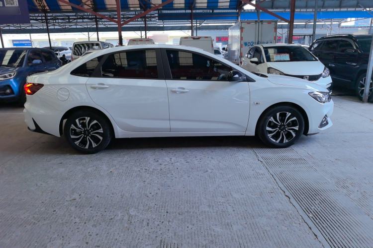 Used Chevrolet Monza 2020 Light Hybrid RS 330T Automatic Comfort Edition Exterior 2