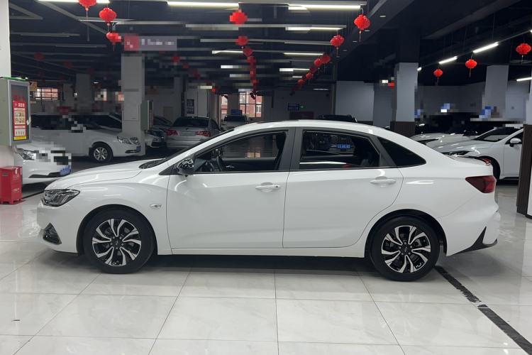 Used Chevrolet Monza 2020 Light Hybrid RS 330T Automatic Comfort Edition Exterior 2