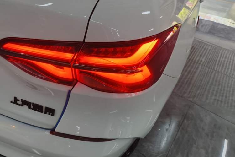 Used Chevrolet Monza 2020 Light Hybrid RS 330T Automatic Comfort Edition Exterior 2