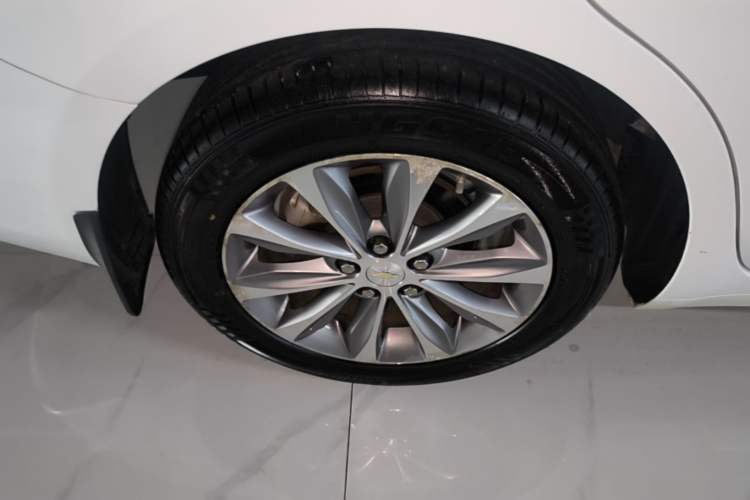Used Chevrolet Monza 2020 320 Automatic Enjoyment Edition Exterior 3