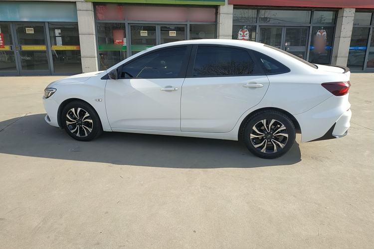Used Chevrolet Monza 2020 Light Hybrid RS 330T Automatic Comfort Edition Exterior 3