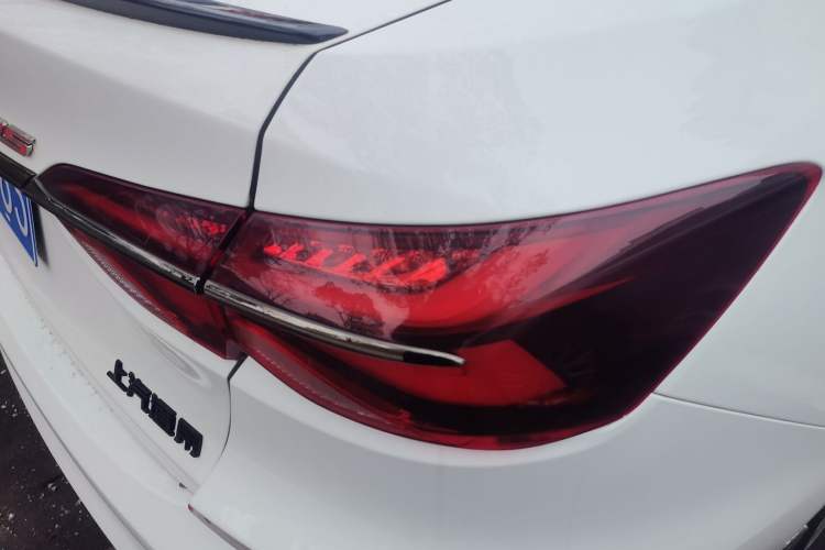 Used Chevrolet Monza 2020 Light Hybrid RS 330T Automatic Comfort Edition Exterior 3