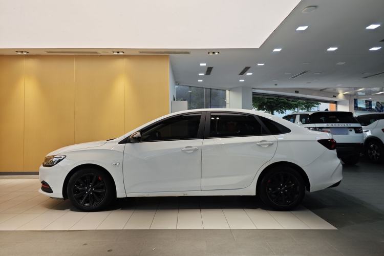 Used Chevrolet Monza 2020 Light Hybrid Redline 320T Dual-Clutch Thrilling Edition Exterior 6