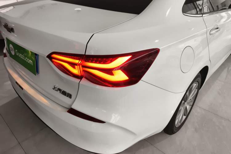 Used Chevrolet Monza 2020 320 Automatic Enjoyment Edition Exterior 6