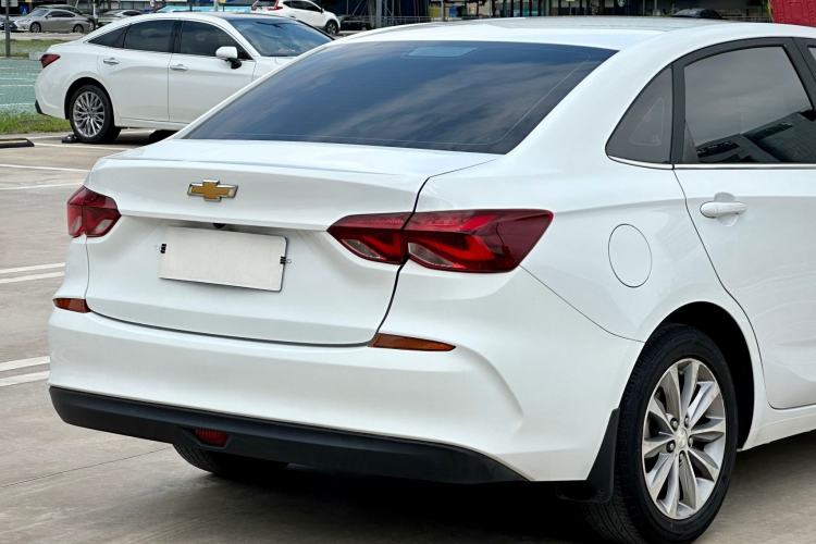 Used Chevrolet Monza 2020 320 Automatic Enjoyment Edition Exterior 8