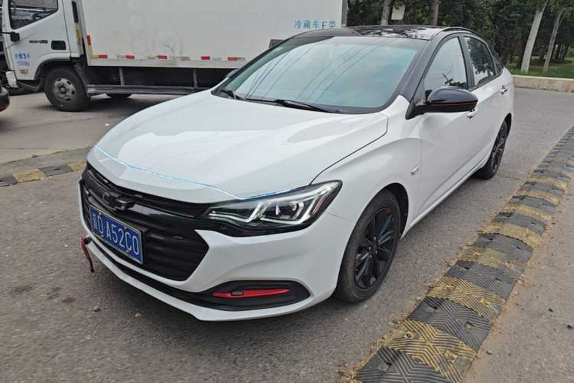 Used Chevrolet Monza 2020 Light Hybrid Redline 320T Dual-Clutch Thrilling Edition Front Left 45 Deg