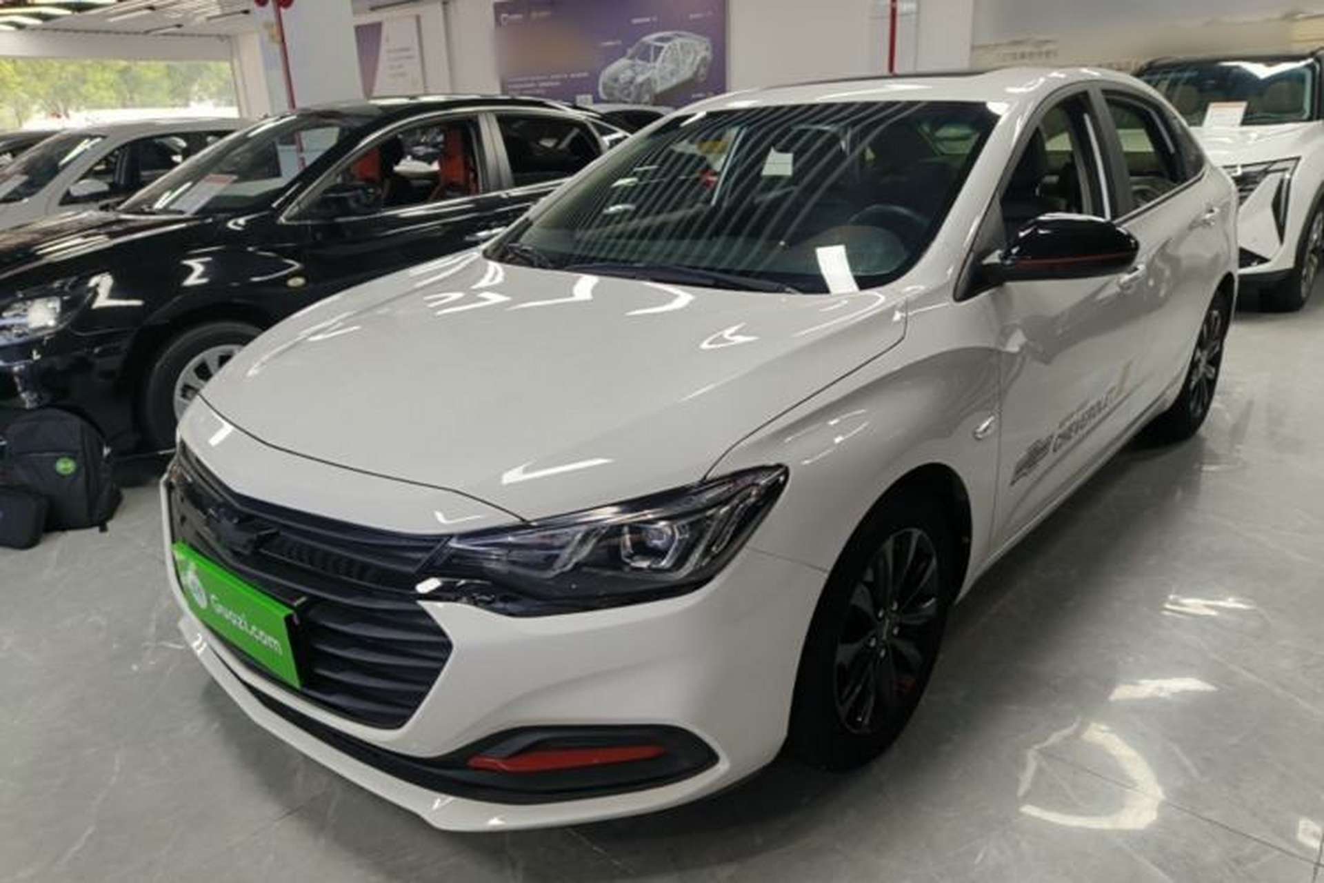 Used Chevrolet Monza 2020 Light Hybrid Redline 320T Dual-Clutch Thrilling Edition Front Left 45 Deg