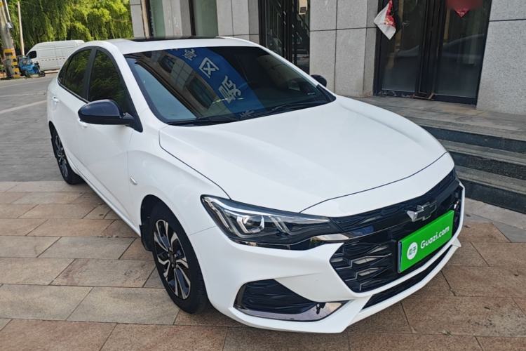Used Chevrolet Monza 2020 Light Hybrid RS 330T Automatic Comfort Edition Front Right 45 Deg