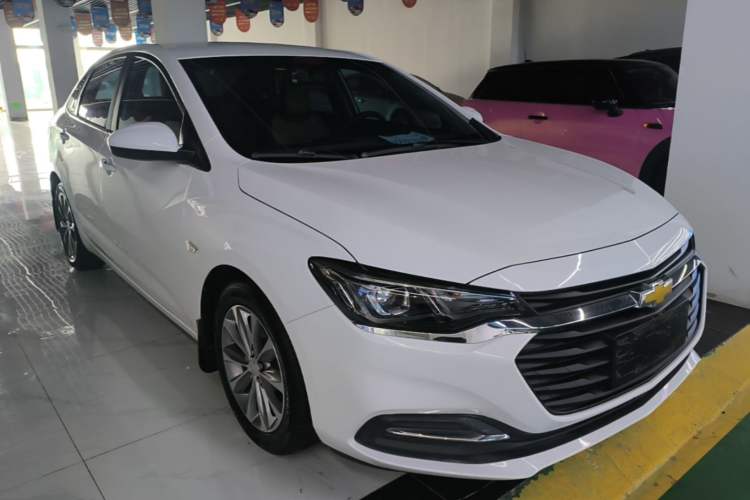 Used Chevrolet Monza 2020 320 Automatic Enjoyment Edition Front Right 45 Deg