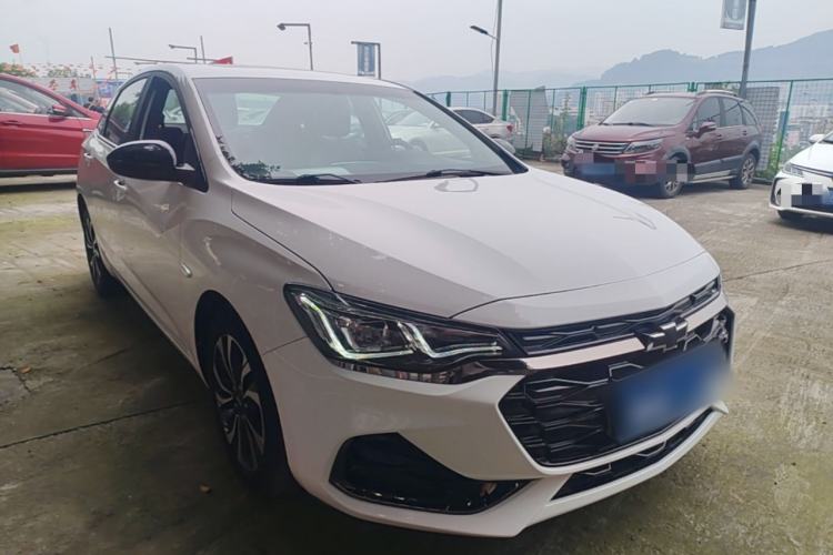 Used Chevrolet Monza 2020 Light Hybrid RS 330T Automatic Comfort Edition Front Right 45 Deg